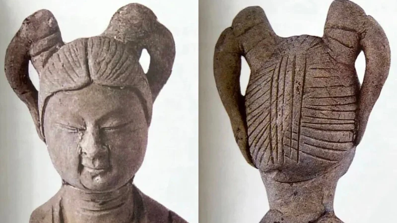 Why Do Ancient Dramas Love Those Twin Hair Loops?