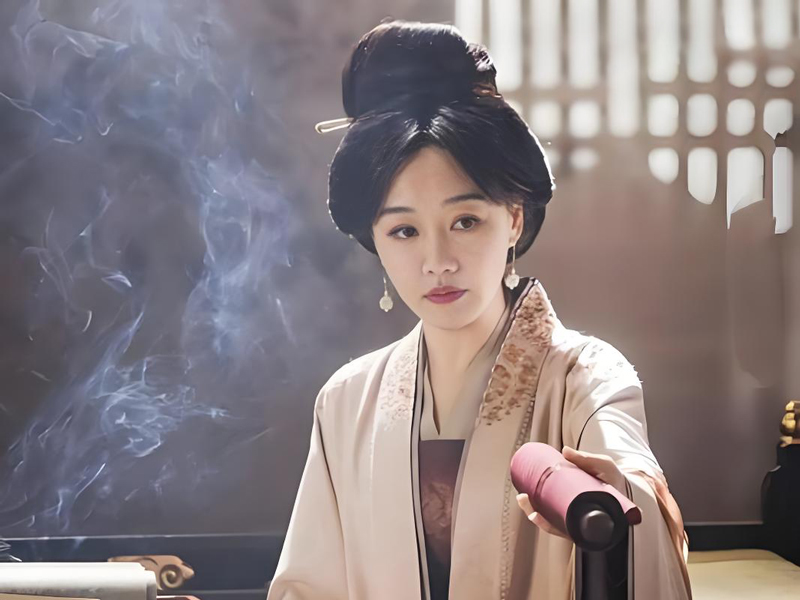 6 Women’s Struggles in Swords into Plowshares