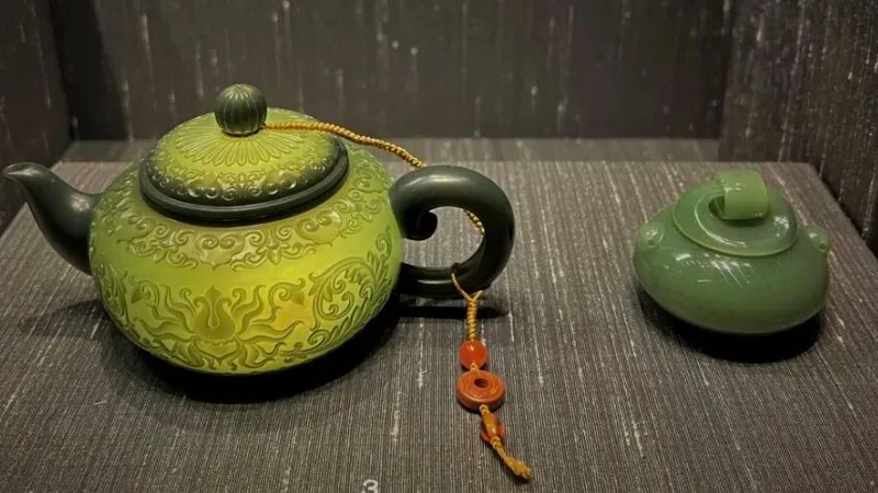 A Vase Speaks: The Soul of a Tang Dynasty Relic