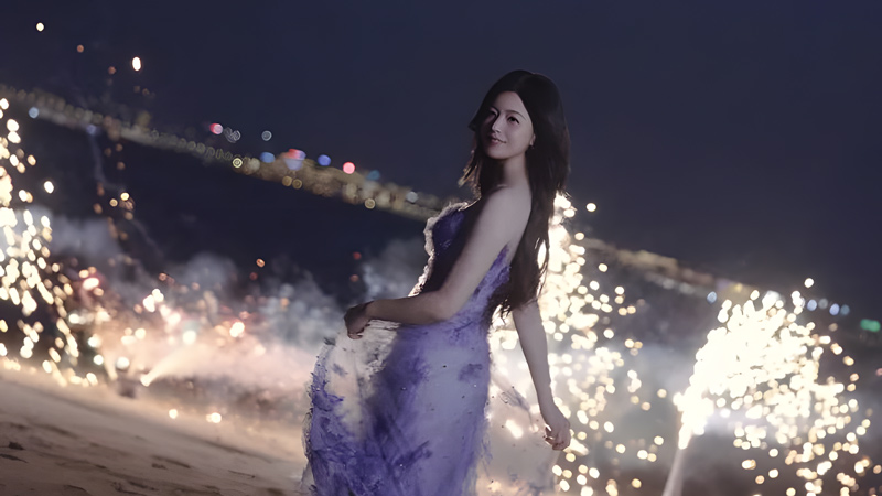 Chen Yanxi in a Petal-Adorned Lilac Gown