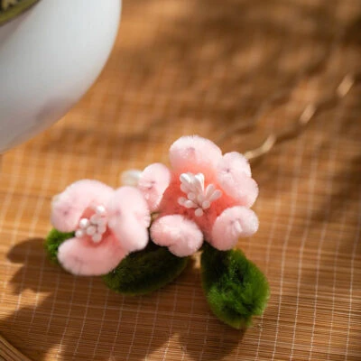 Fuzzy Hair Accessories for Winter Pink Hanfu Outfits