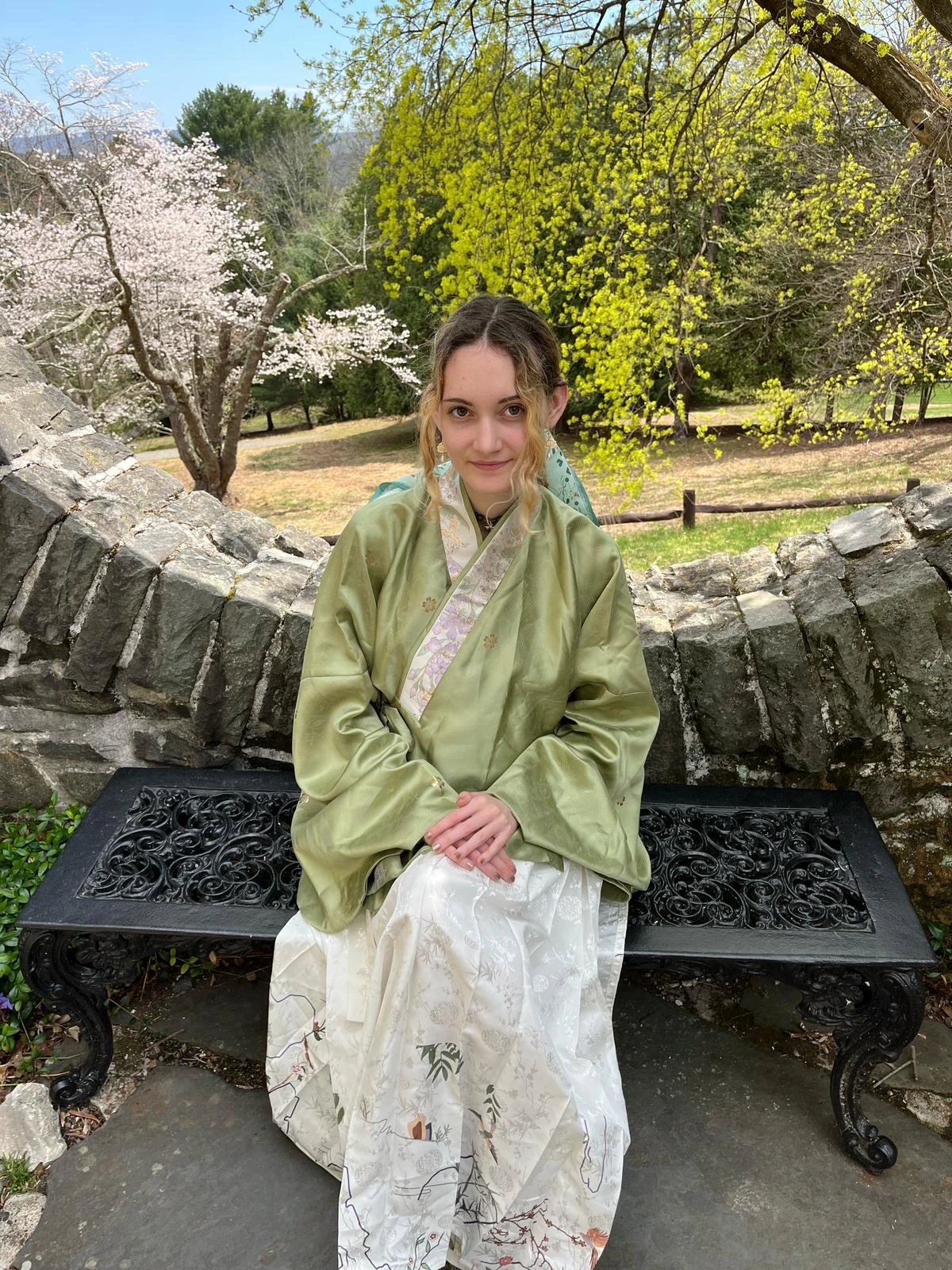 Spring Hanfu Photos, During the Blossoming Month of April 20