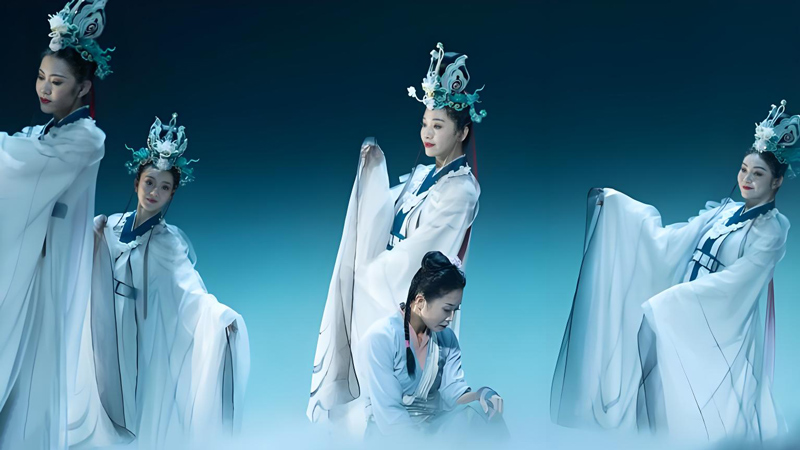 The Story of Hanfu in Henan Spring Gala