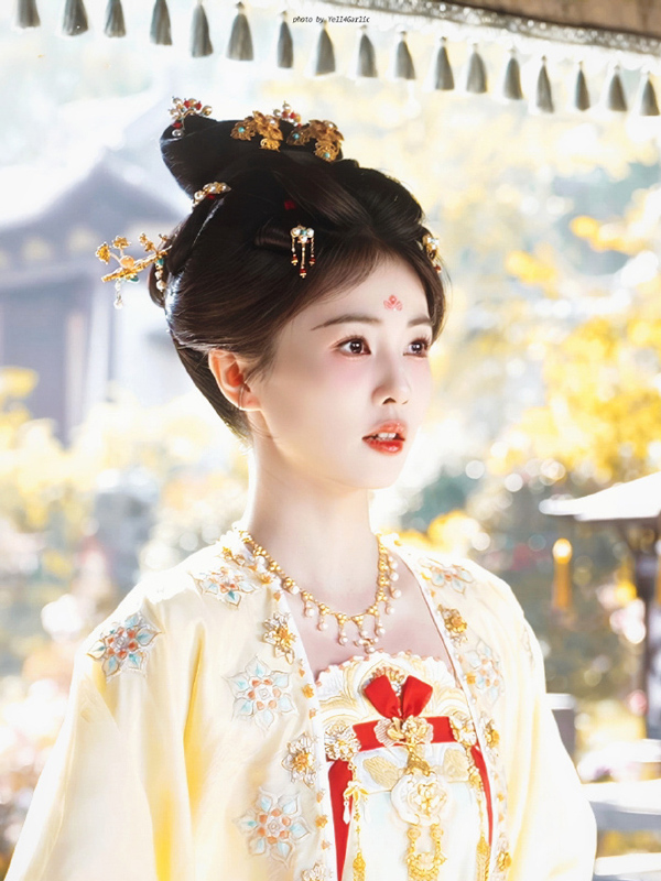 Unveil: Jadewind Two Souls Bound by Truth