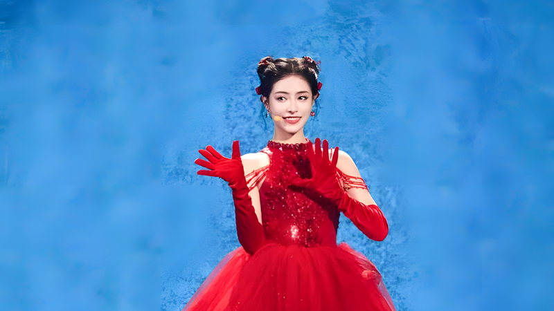 Xu Jiaqi Shines in Red Sequined Gown on Stage