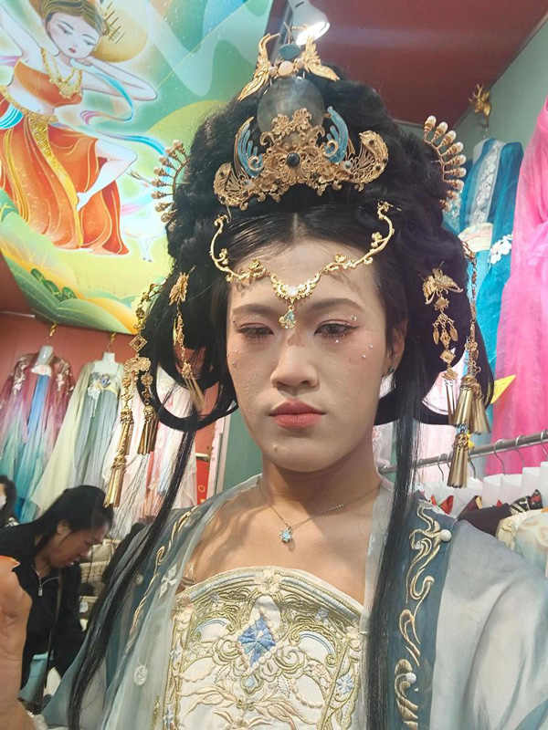 Luoyang Hanfu Gender Misalignment