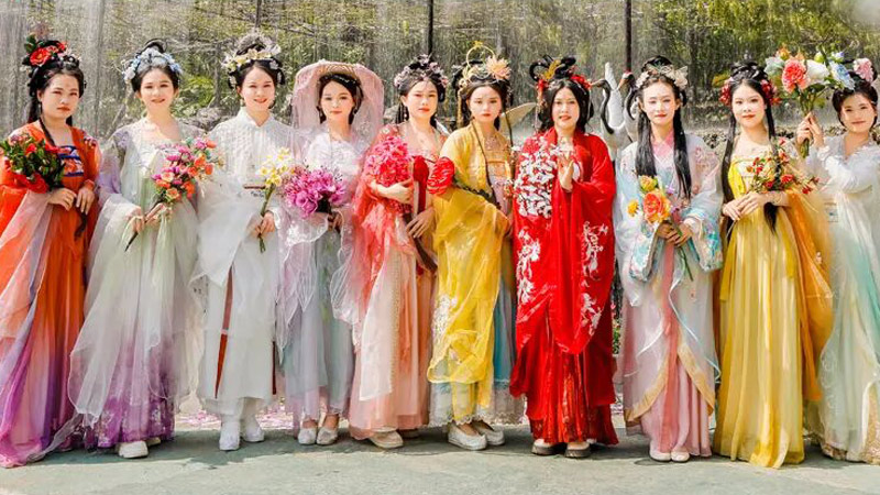 Mar 14 Huazhao Festival at Xian Ren Dong