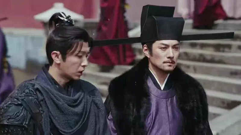 Pursuit of Jade Evil Lurks on the Throne Not the Blade