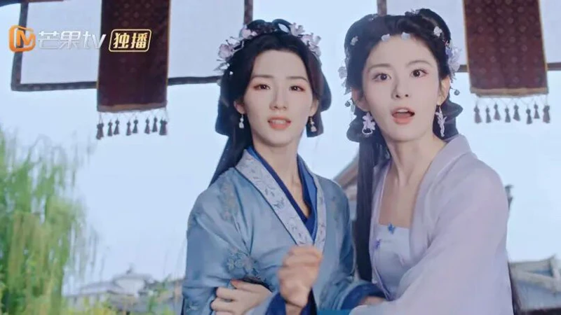 Seeds of Scarlet Longing The Captivating Sisterhood