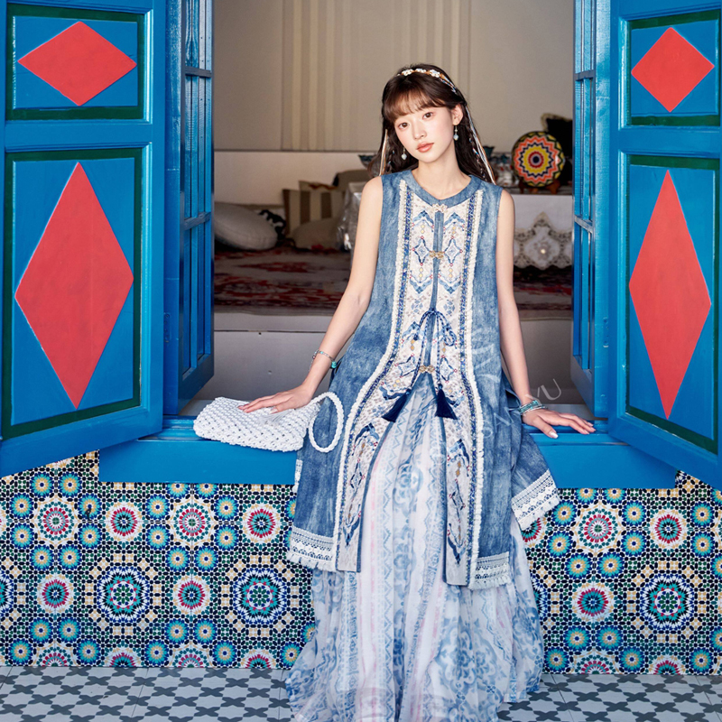 Summer-Casual-Set-Fashionable-Hanfu-Inspired-Denim-Element-Ensemble-1 Summer Casual Set Fashionable Hanfu-Inspired Denim-Element Ensemble