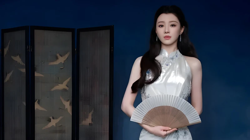 The Charm of Qipao in Wang Herun’s Guofeng Look