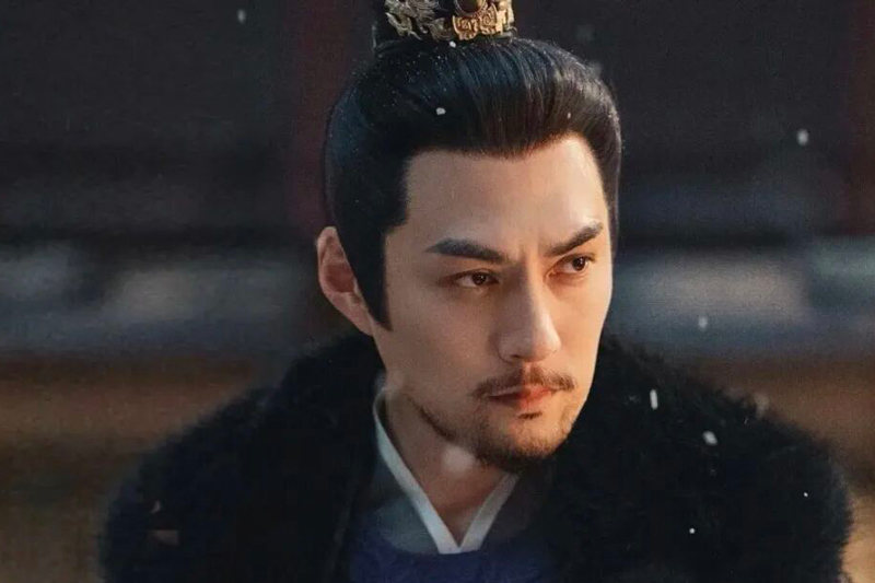 Yan Yikuan in Pursuit of Jade: A Minister You Can't Forget?