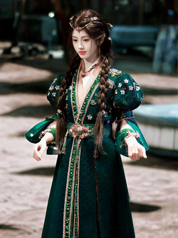 A Werewolf‑Style Drama in Veil of Shadows