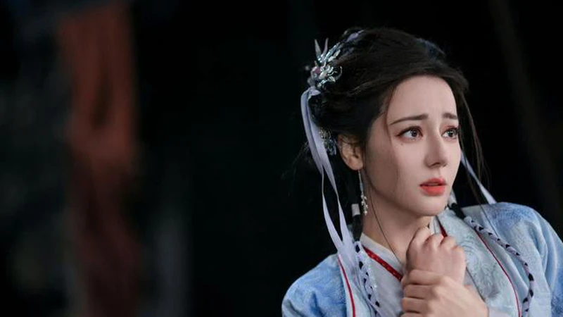 He Simu’s Pain in Love Beyond the Grace