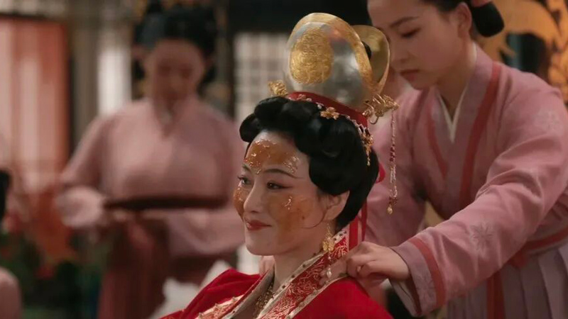 Is That a Scallop or a Song Dynasty Crown?