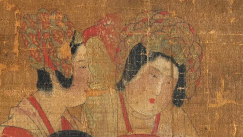 Ju Jingyi’s Floral Headdress in Veil of Shadows Sparks Debate