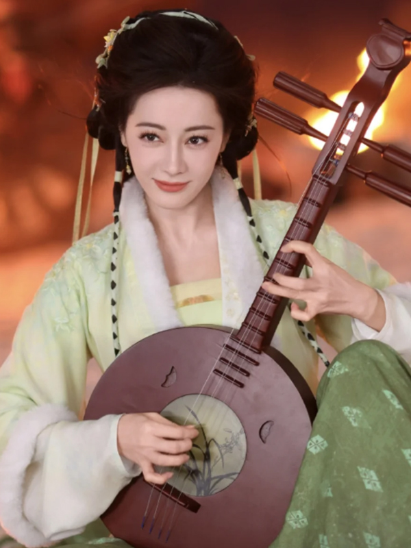 Love Beyond the Grace: He Simu and Duan Xu's Bond