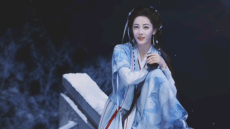 Love Beyond the Grace: He Simu’s Mortal Senses