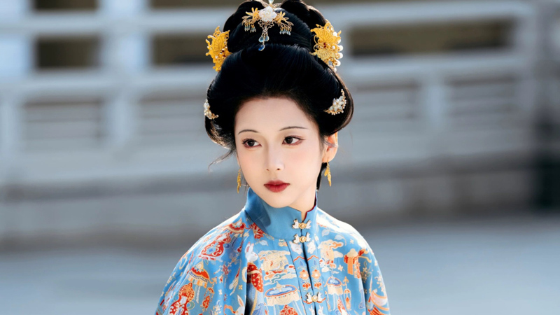 Symbols of Ming Dynasty Female Attire