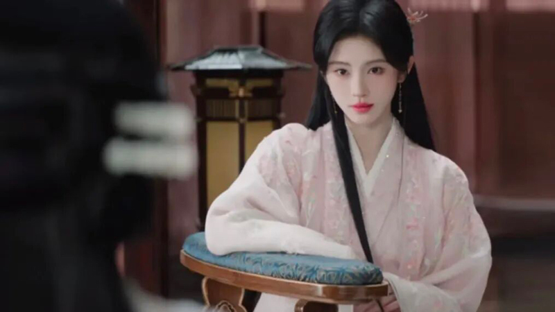 The Ancient Lazy Rest in Veil of Shadows