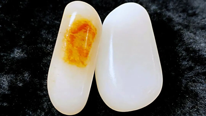 The Guide to Telling Fei Cui and He Tian Jade Apart