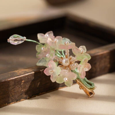 Traditional-Style Forest-Themed Hydrangea Hair Clip for Hanfu