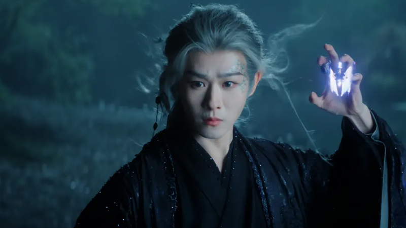 Veil of Shadows: Why Long Shen Is Hot and Cold