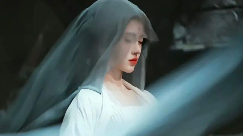 Why Ju Jingyi’s Veil Looks Like Guan Yin
