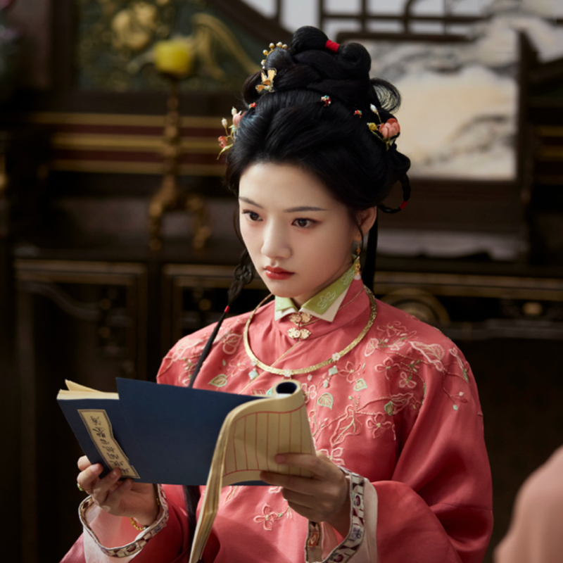 Chen Yanyun Protects Gu Jinzhao in A Splendid Match