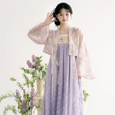 Fashionable Women Hanfu by Qixiong Shanqun Casual Summer Attire