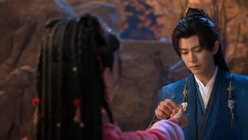 Fate Chooses You: Why Xin Mei Hurts Lu Qianqiao