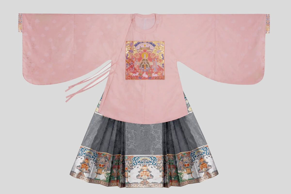 Mamianqun: The Ultimate Guide to China’s Horse‑Face Skirt