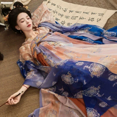 Tang Dynasty Women Qixiong Shanqun Ethereal Dunhuang Style