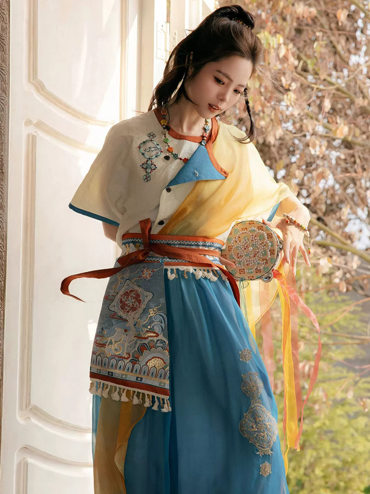 Women Tang Dynasty-Inspired Casual Hanfu Dunhuang-Style Pants Set