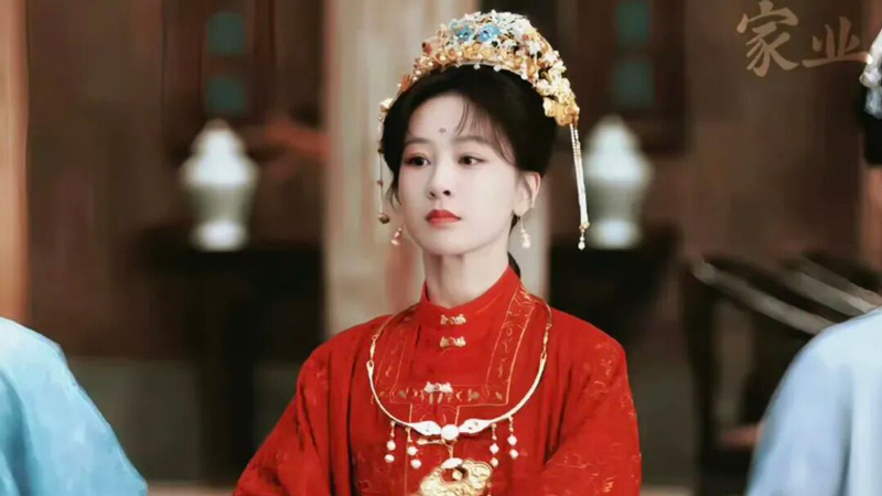 Yang Zi’s Wedding Crown in The Mo