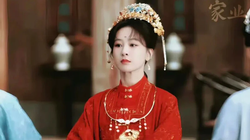 Yang Zi’s Wedding Crown in The Mo