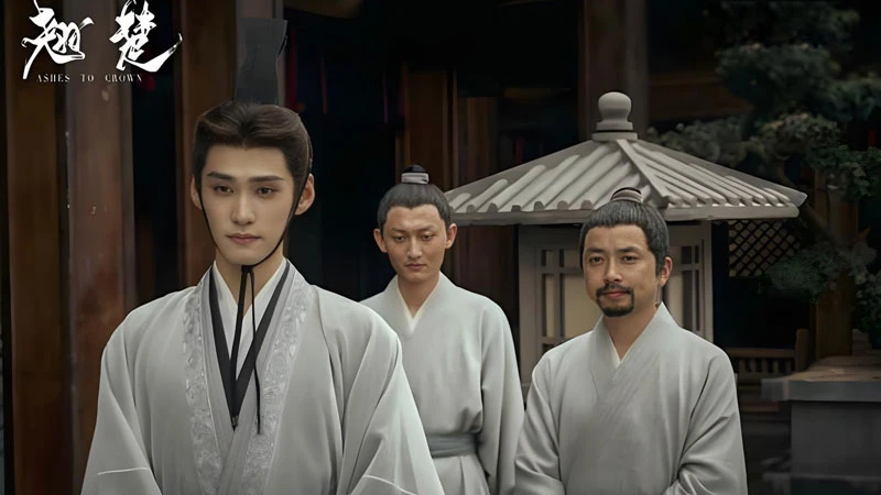 Chu Zhao and Deng Taifu in Ashes to Crown