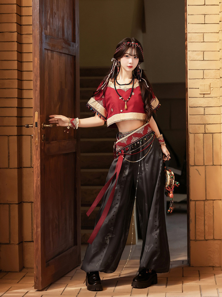 Dunhuang Hanfu for Women Unique Red Set with Han-Style Elements