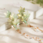 Maple Leaf-Inspired Traditional Hairpins Hanfu Tassel Clips and Qipao Outfit Combinations