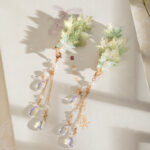 Maple Leaf-Inspired Traditional Hairpins Hanfu Tassel Clips and Qipao Outfit Combinations