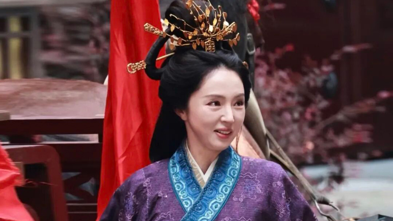 Why Dong Xuan’s Look Feels Odd