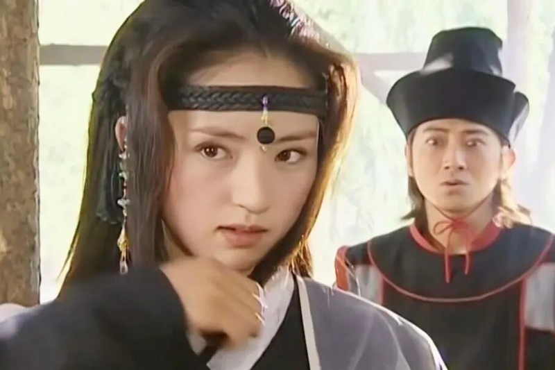 Why Dong Xuan’s Look Feels Odd
