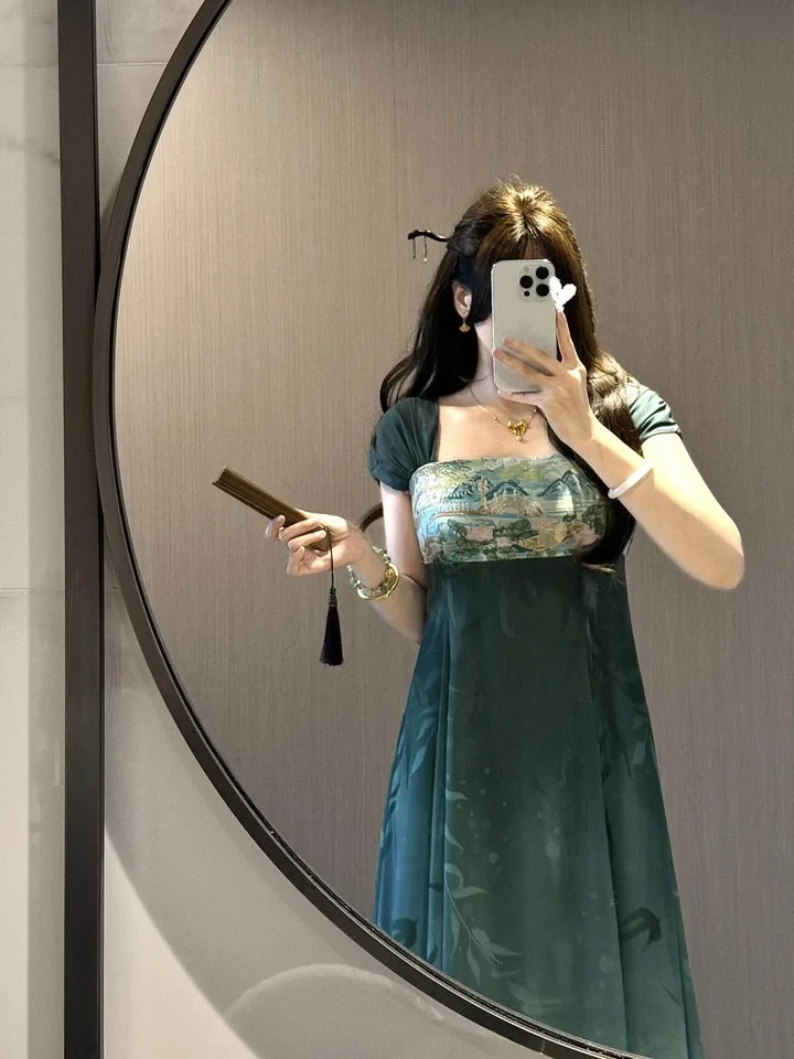 Image #2 from Sihan R.
