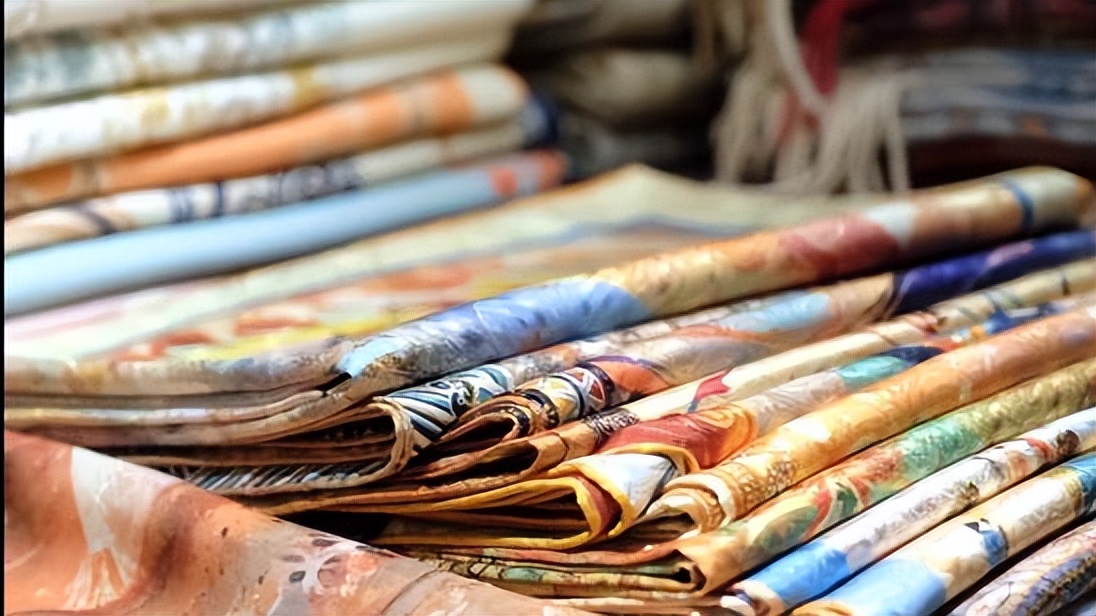 Nine-Colored Deer Motifs to Debut at 2026 China Fashion Week