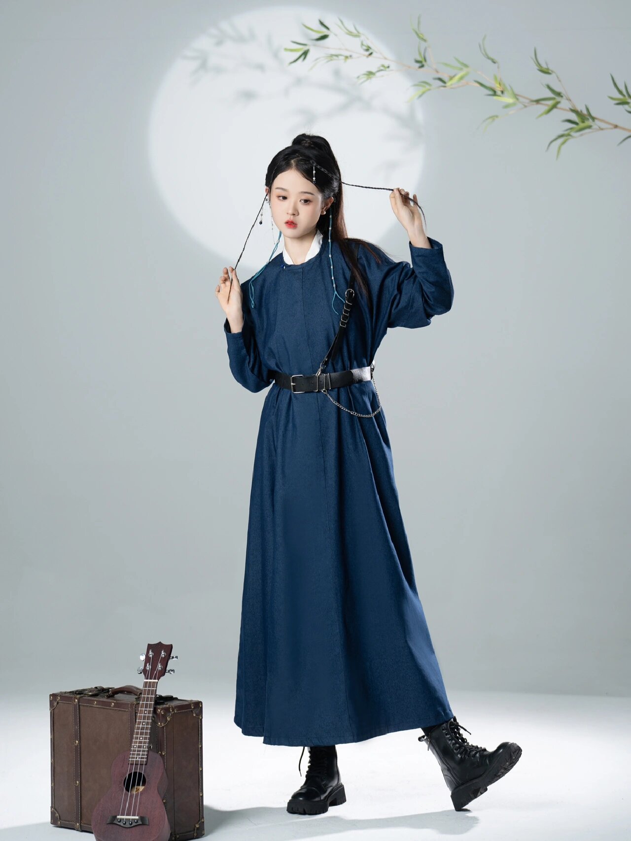 Yuanlingpao Hanfu: The Round-Collar Robe of Tang China