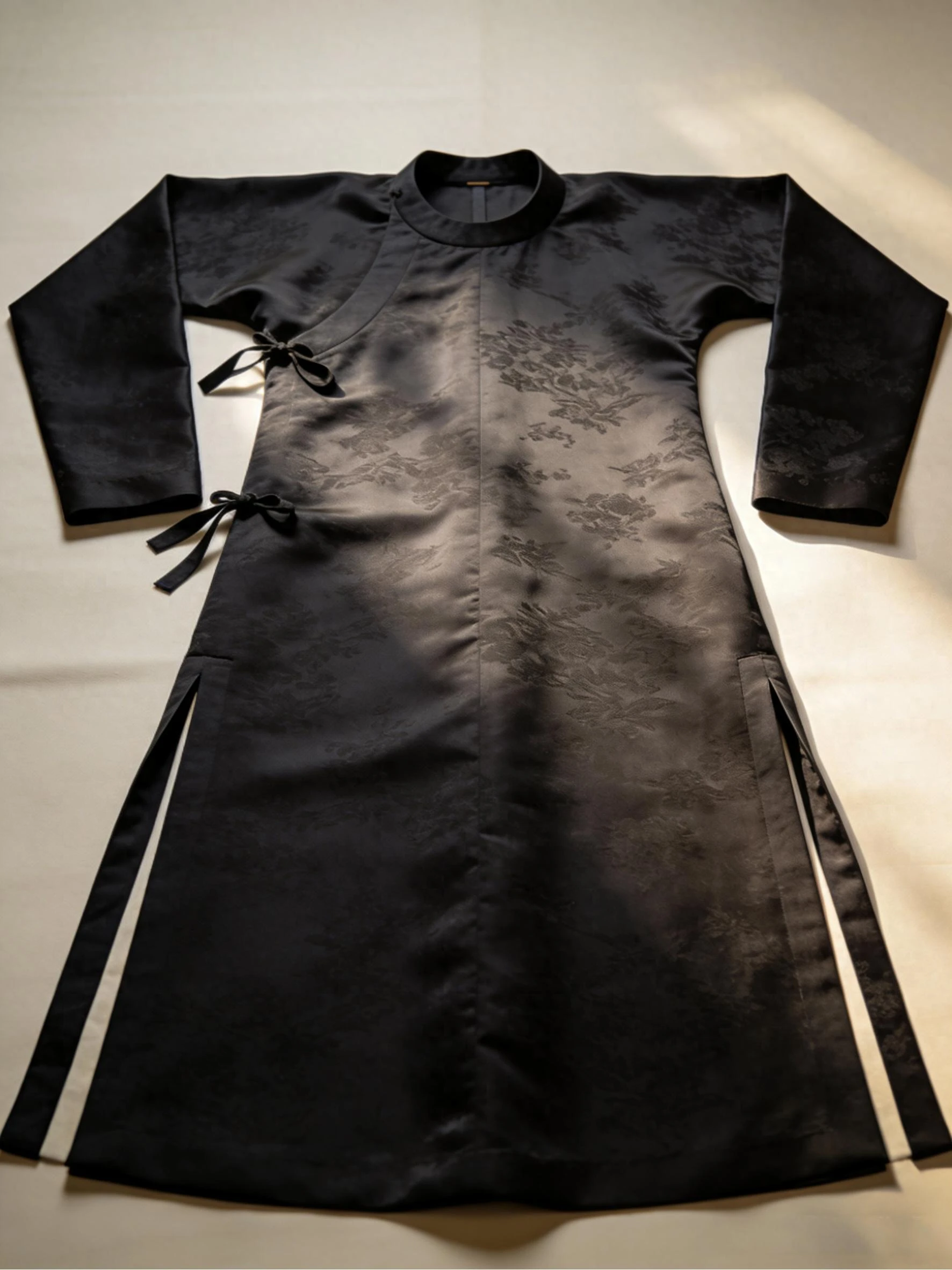 Yuanlingpao Hanfu: The Round-Collar Robe of Tang China