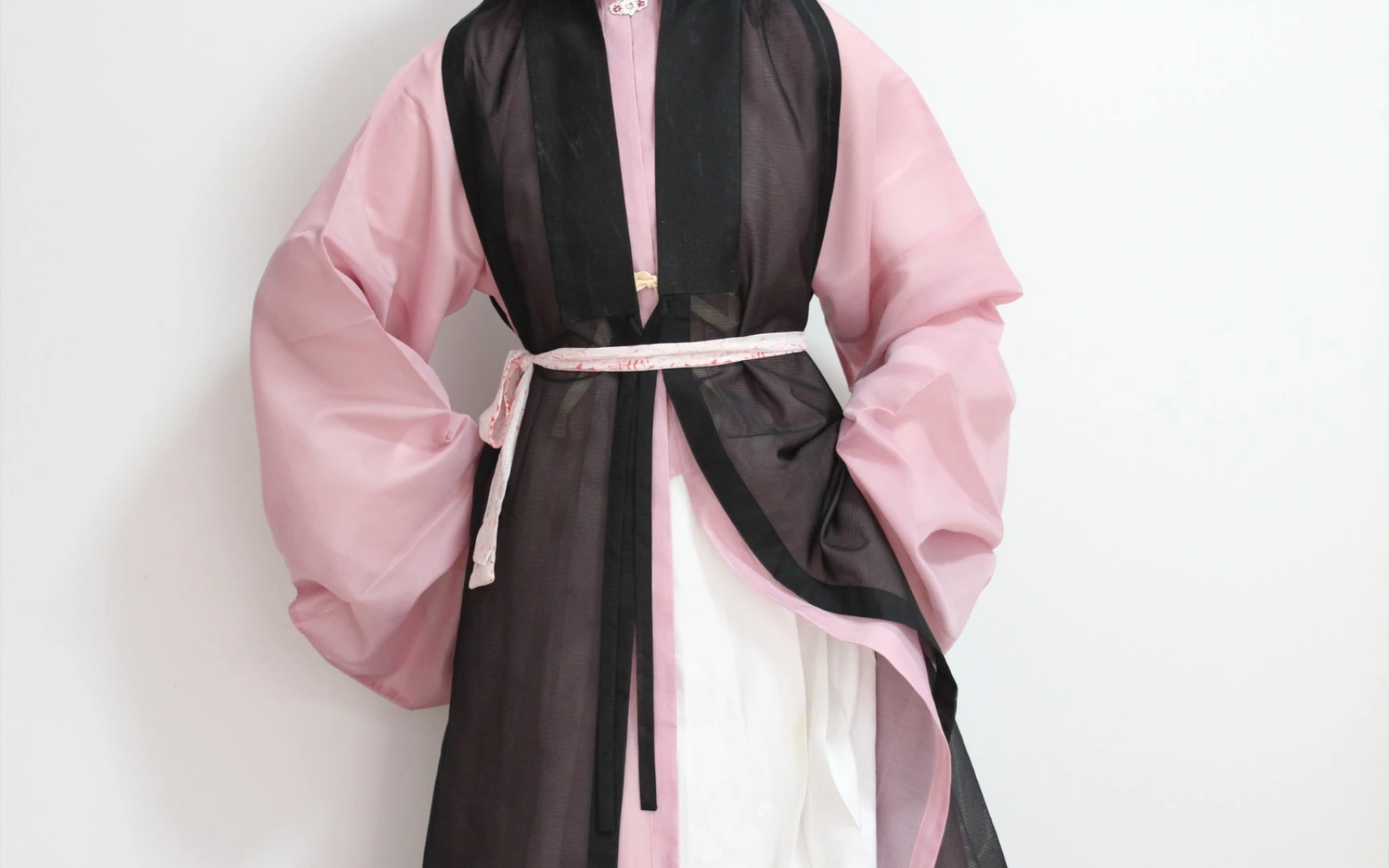 Bijia Hanfu: The Legacy of Yuan to Ming Dynasty Outerwear