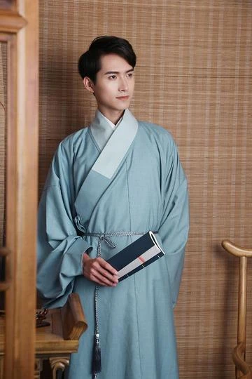 Daopao vs Zhiduo vs Zhishen: Ming Hanfu Robes Compared