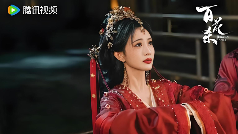 Blossoms of Power: Shen Xihe Reshapes Xiao Huayong’s Destiny