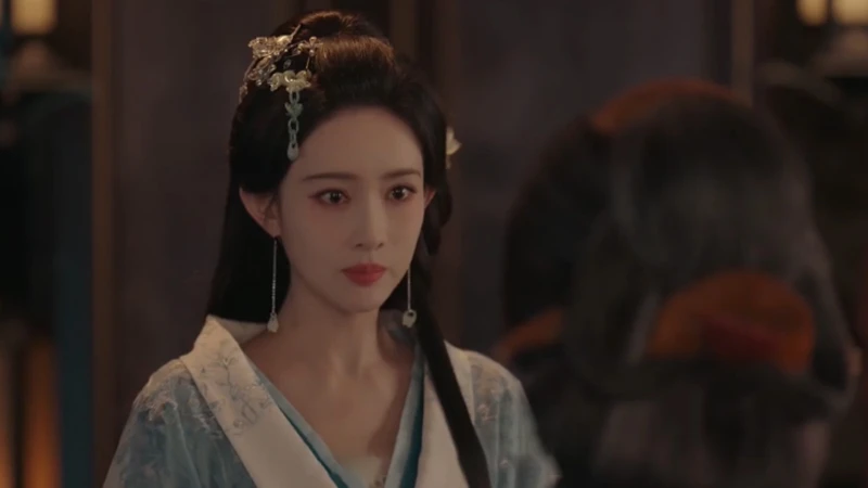 Blossoms of Power: Shen Xihe Reshapes Xiao Huayong’s Destiny